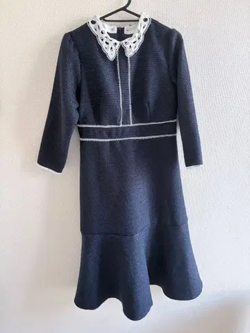 토코 클로젯 세레모니 원피스 카라 부착 트위드 원피스 네이비