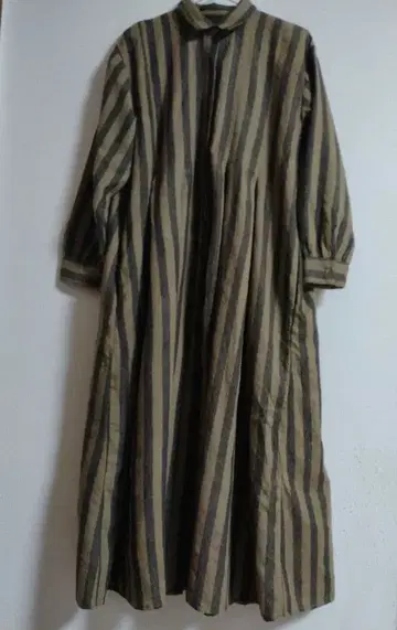 메종드소일 스트라이프 울 원피스 2 사이즈