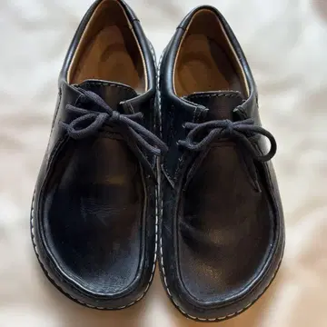 블랙 가죽 레이스업 슈즈 파사데나