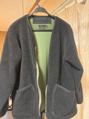 TURN ME ON/보아 자켓 - BLACK / M