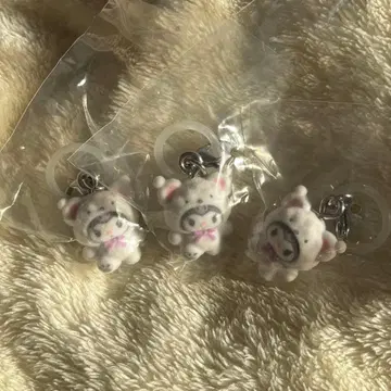 산리오 메지루시 액세서리 복슬복슬 스노우 키티