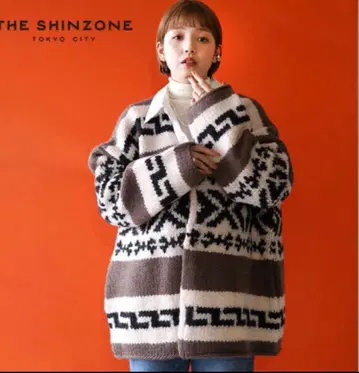 신존 코위찬 니트