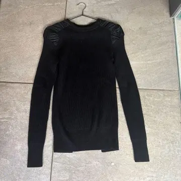 사카이 울 스웨터 리브 블랙 여성용