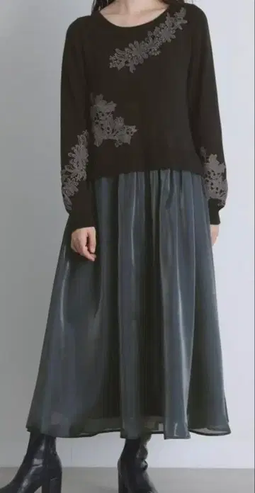 도킹 원피스 여성용 롱 긴팔 이소재 니트 꽃무늬