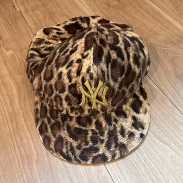 레오파드 무늬 뉴욕 양키스 캡