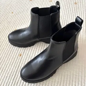 새상품 시착만 한 상품 글로벌 워크 레인 프렌들리 SG 부츠 부츠