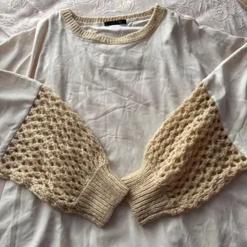 tricot tricot 니트 소매 긴팔 상의 세련된 느낌 가득