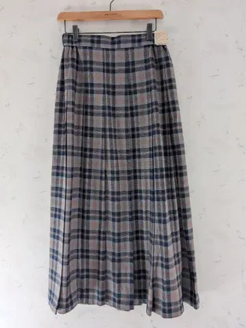 스튜디오 클립 새상품 체크 무늬 플리츠 롱 스커트