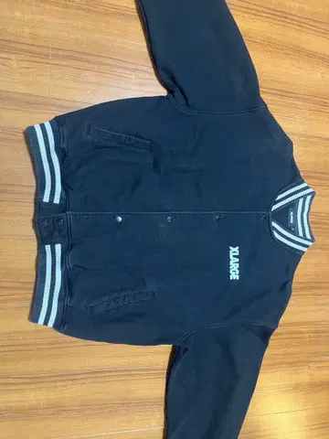 XLARGE 바시티 자켓 블랙