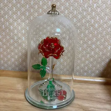 미녀와 야수 장미 유리 돔 Arribas Brothers