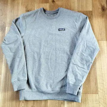 patagonia 그레이 크루넥 트레이닝복 S