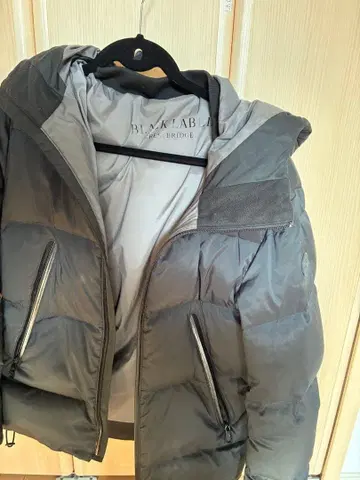 BLACK LABEL CRESTBRIDGE 다운 자켓 그레이