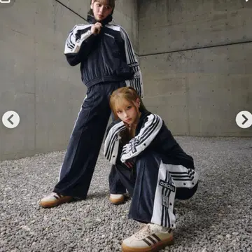 시게모리 사토미 adidas 블랙 벨로아 팬츠