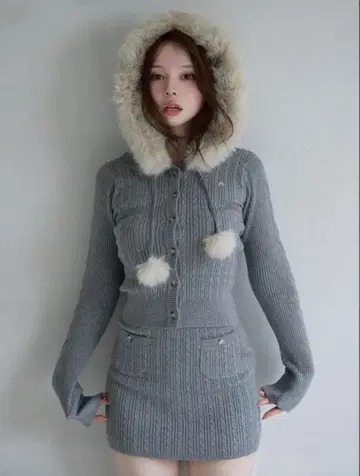 Andmary Reo 퍼 니트 세트 업 그레이