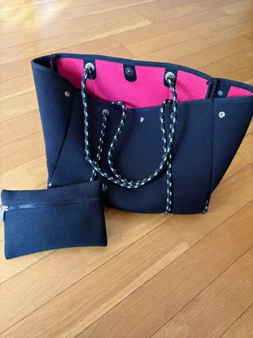 네오프렌 토트백 파우치 포함