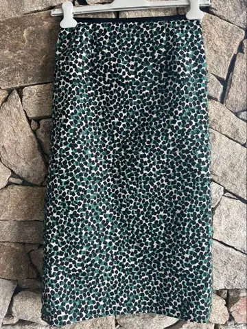 투모로우랜드 컬렉션 스커트 타이트 스커트