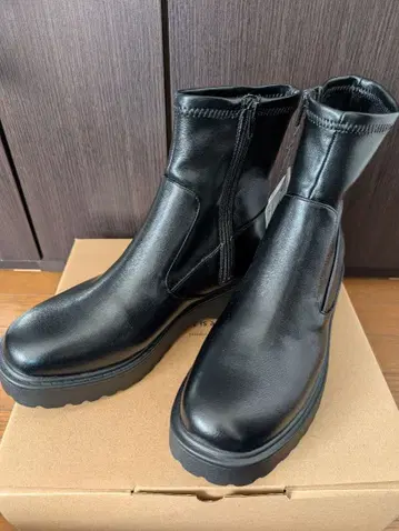 스튜디오 클립 새상품 경량 따뜻한 스트레치 부츠 XL