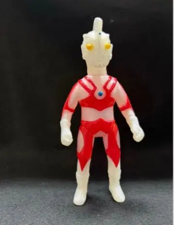 울트라맨 A 화이트 펄 야모마크 피규어