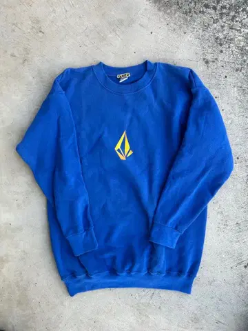 VOLCOM 90s 맨투맨 made in usa