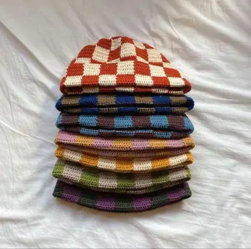 세컨즈 다나오 씨 브랜드 체크 무늬 니트 모자