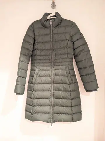 [ TOMMY JEANS ] 롱 다운 자켓 카키