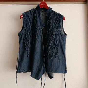 45rpm 프릴 달린 다크 데님 베스트