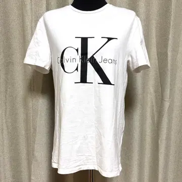Calvin Klein CK 로고 화이트 T셔츠