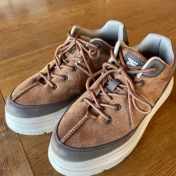 컨디션 최상 moz 스웨이드 브라운 스니커즈 L 사이즈