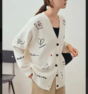 시착만 한 상품 프레임워크 핸드 자수 러브 가디건