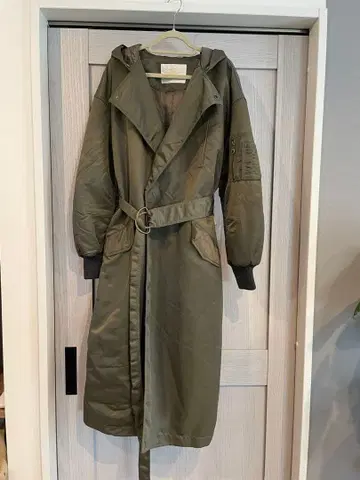 카키 MA1 롱 코트