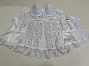 카드리 인터내셔널 세모아 브라이덜 이너 ( 즉시 구매 할인 협상 가능 )