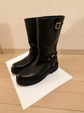 오데뜨 앤 오딜 부츠 24.5cm