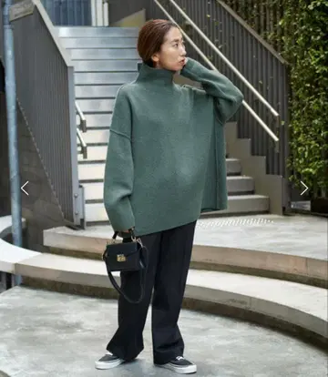 새상품급 프레임워크 미라노 리브 터틀 풀오버 그린 프리 사이즈