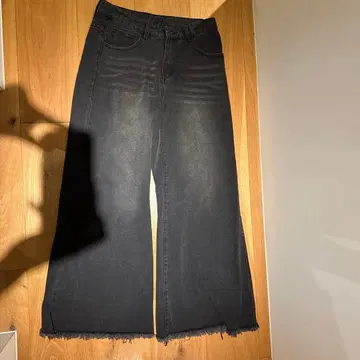 블랙 와이드 레그 플레어 데님 팬츠