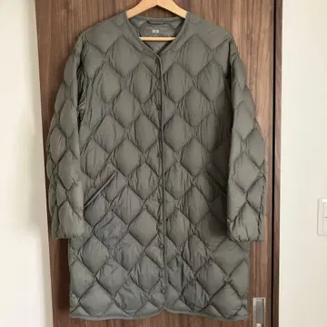 UNIQLO 울트라 라이트 다운 자켓 M 사이즈