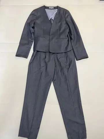 [ 미사용 새상품 ] Astoria Flore 다크 그레이 수트 셋업