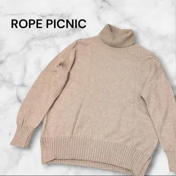 로페피크닉 베이지 터틀넥 라쿤 울 루즈핏 스웨터
