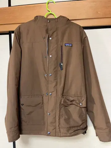patagonia 후드 부착 브라운 자켓