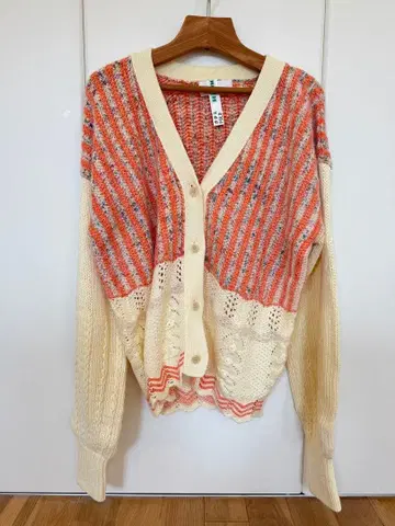 마메쿠로구치 니트 가디건