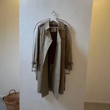 트래디셔널 웨더웨어 트렌치코트