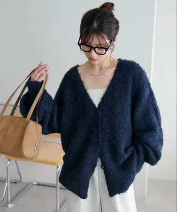 디스코트 MIX 부클레 샤기 배색 V넥 가디건