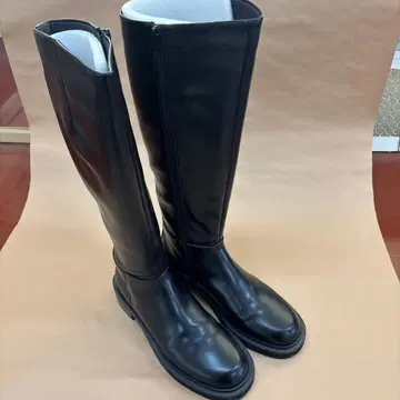 블랙 롱 부츠 합성 피혁 낮은 힐