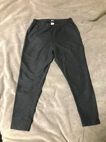 아츠앤사이언스 다크 그레이 팬츠