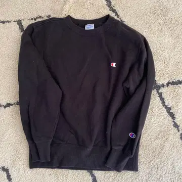 챔피언 블랙 크루넥 맨투맨 S