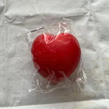 B'z 가챠 릴렉세이션 하트 레드