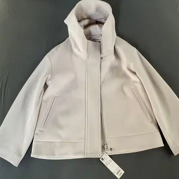 후드 부착 라이트 그레이 자켓 GU