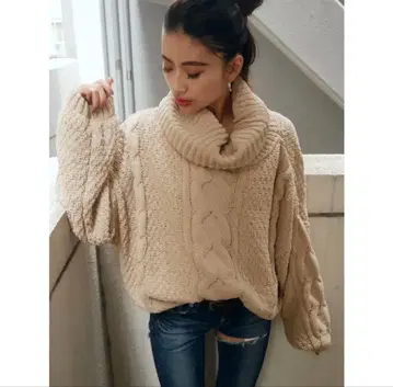 GYDA 베이지 터틀넥 니트 F