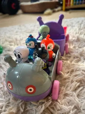 호빵맨 첫 하우스 인형 세트 다다단 기차와 세균맨의 친구들