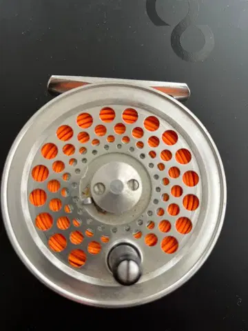 플라이 릴 SUSSEX 56 실버 새상품급