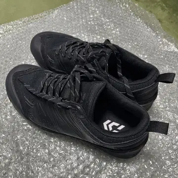 DS-2603 블랙 스파이크 슈즈 26.0 cm